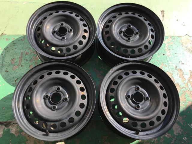 Honda
GR-based
Fit
Genuine
Steel wheel