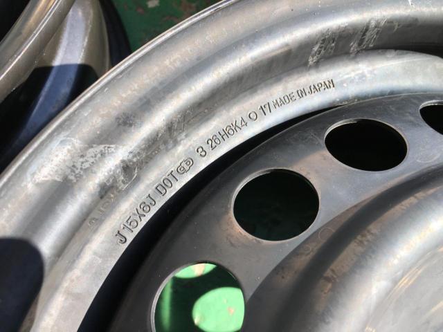 Honda
GR-based
Fit
Genuine
Steel wheel