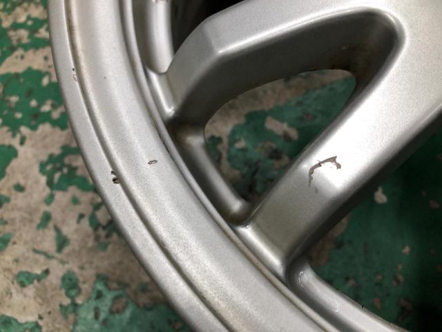 トヨタ ZVW30 プリウス 前期 純正ホイール