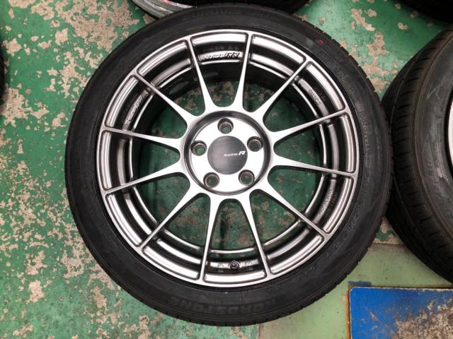 ENKEI Racing Revolution NT03RR  + ロードストーン EUROVIS Sport 04