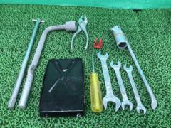 TOYOTA 純正車載工具