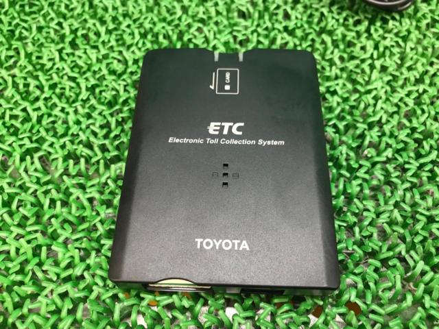 TOYOTA 08686-00300