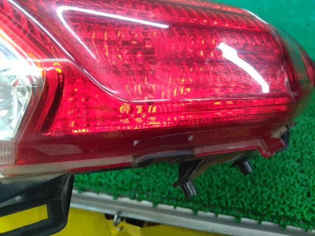 YAMAHA 純正テールランプ