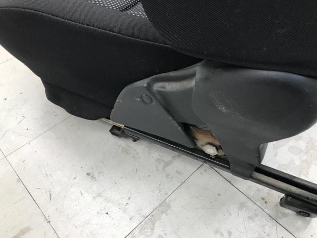 TOYOTA 純正シート
