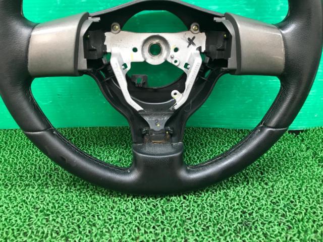 DAIHATSU 純正MOMOレザーステアリング