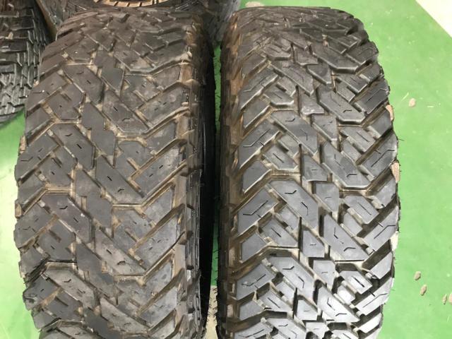 TRISTAR INTERNATIONAL MKW MK-36 + FUEL OFF-ROAD GRIPER M/T