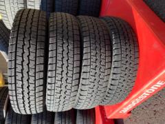 Great deal on DUNLOP
WINTERMAXX
SV01