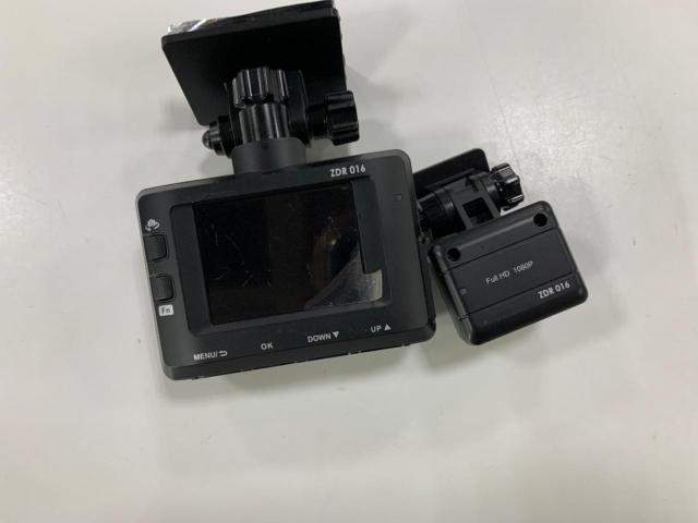 COMTEC ZDR016【前後カメラ搭載ドライブレコーダー】