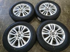 BRIDGESTONE
BLIZZAK
VRX3
+
Toyota
Genuine wheels for the 90-series Noah/Voxy