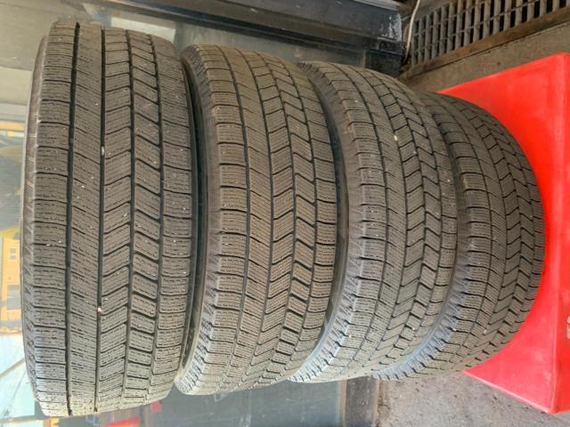BRIDGESTONE
BLIZZAK
WZ-1
+
Toyota
80 Series Esquire Genuine Wheels +