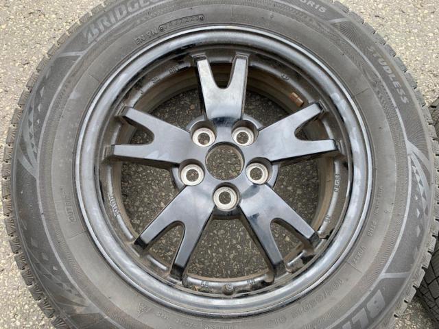 BRIDGESTONE BLIZZAK VRX3 + トヨタ 30系プリウス純正ホイール