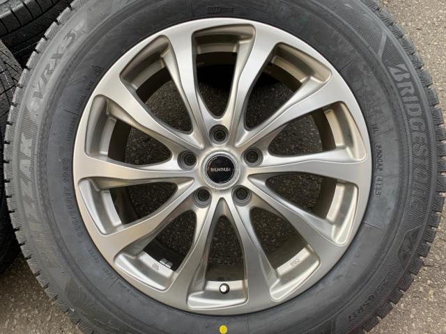BRIDGESTONE BLIZZAK VRX3 + BALMINUM TR10