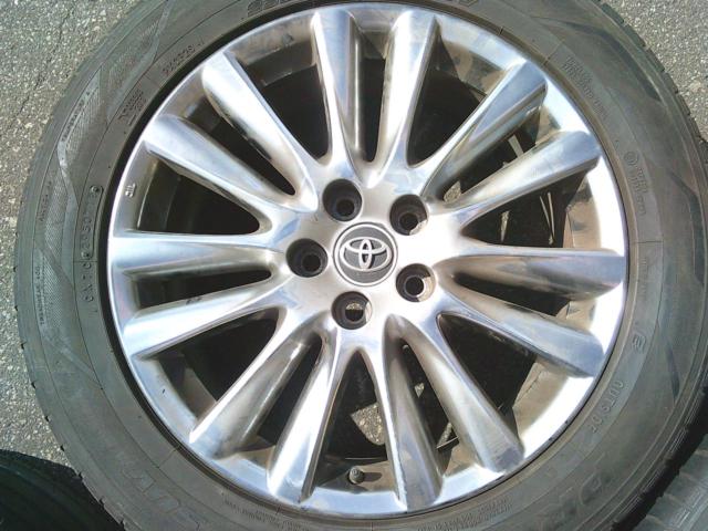 Toyota
60 Harrier original wheel