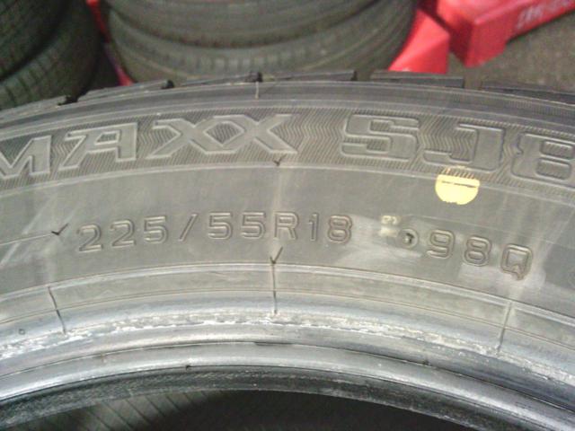 DUNLOP WINTERMAXX SJ8+