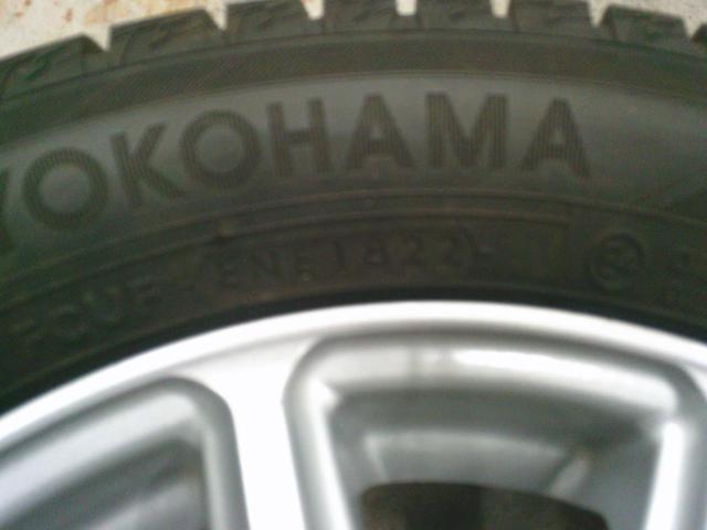 YOKOHAMA iceGUARD iG60 + KIZUMA