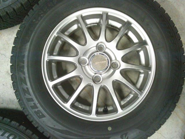 BRIDGESTONE BLIZZAK VRX2 + ECO FORME