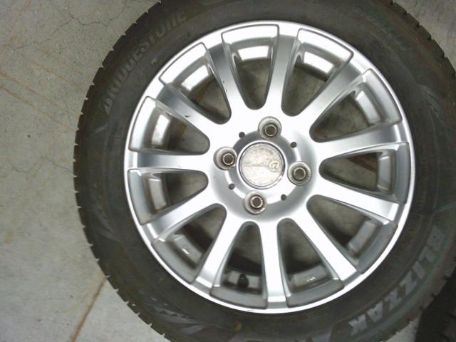 BRIDGESTONE BLIZZAK VRX2 + ABE SHOKAI LA STRADA