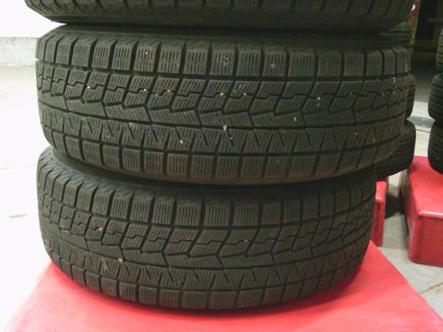 BRIDGESTONE BLIZZAK VRX3 + MARUKA SERVICE SCHNEIDER StaG