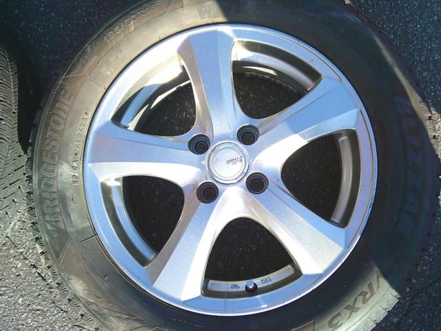 BRIDGESTONE BLIZZAK VRX3 + TOPY SIBILLA NEXT SF-5