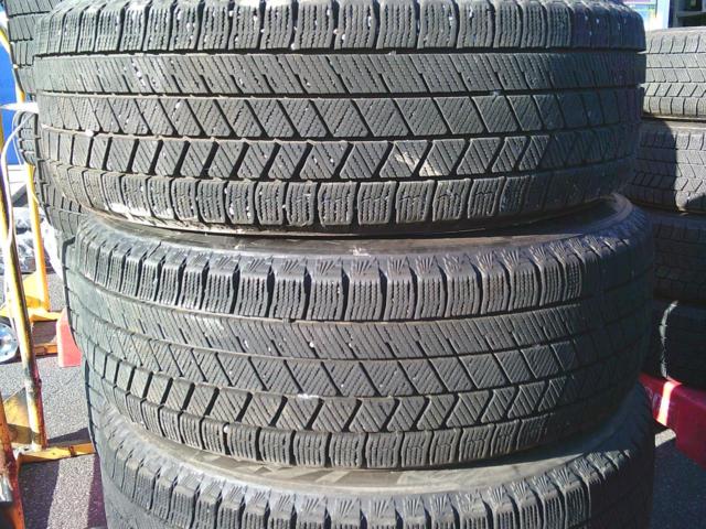 BRIDGESTONE BLIZZAK VRX3 + TOPY SIBILLA NEXT SF-5