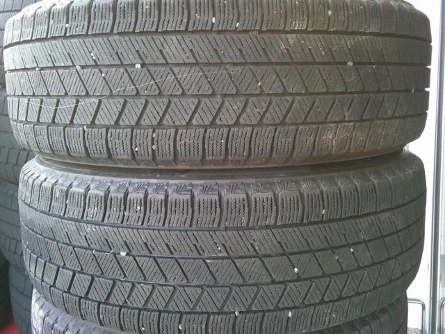 BRIDGESTONE BLIZZAK VRX3 + A-TECH SCHNEIDER StaX