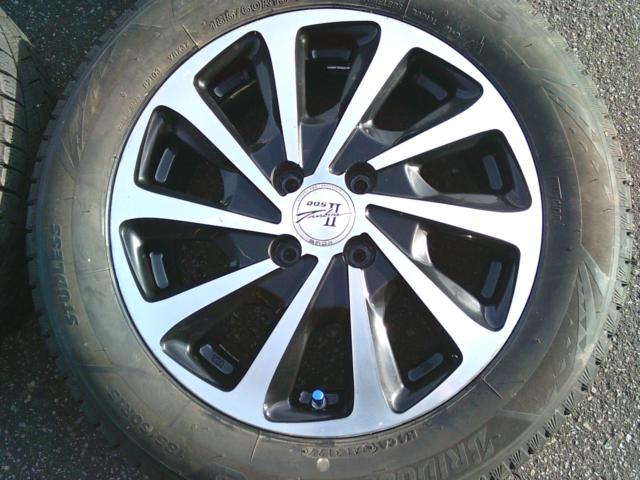 BRIDGESTONE BLIZZAK VRX3  + BADX D.O.S. TURBINE 2