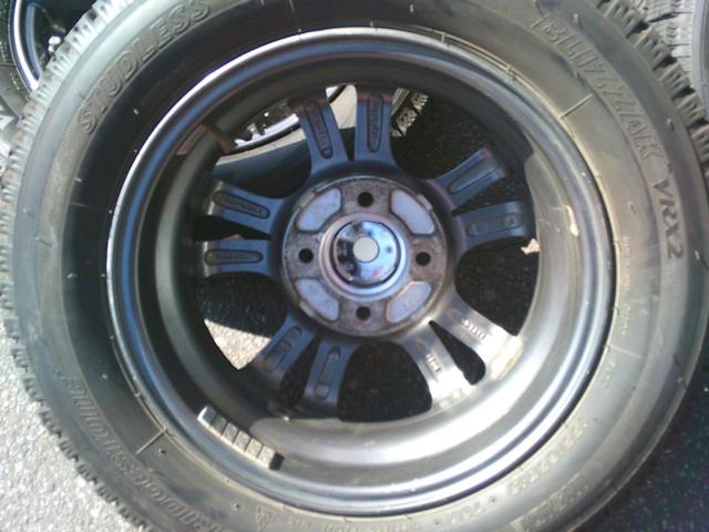 BRIDGESTONE
BLIZZAK
VRX2+weds
NIRVANA
NV spoke wheel