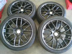 RAYS
HOMURA
2 × 8GTS
+
BRIDGESTONE
REGNO
GRVⅡ