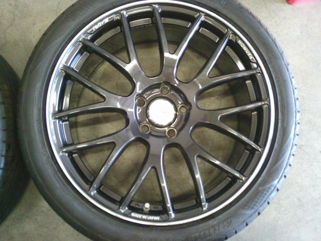 RAYS
HOMURA
2 × 8GTS
+
BRIDGESTONE
REGNO
GRVⅡ