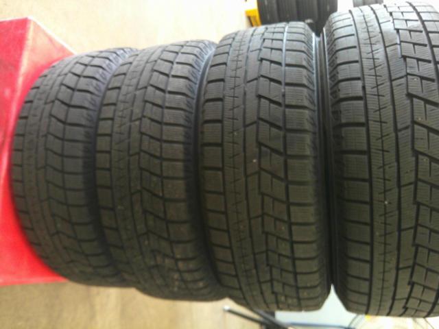 YOKOHAMA
iceGUARD
iG60
+
Toyota
Crown
210 system genuine wheel