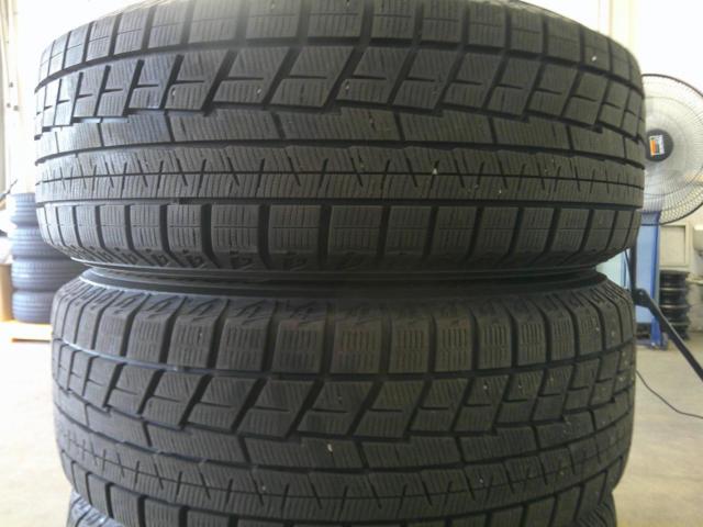 YOKOHAMA
iceGUARD
iG60
+
Toyota
Crown
210 system genuine wheel