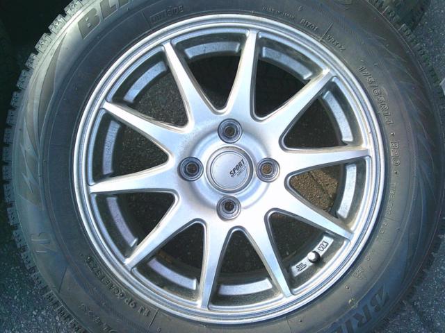 BRIDGESTONE BLIZZAK VRX2 + SPORT ABELIA