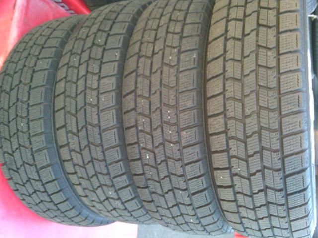 GOODYEAR ICENAVI 7 + ABE SHOKAI LA STRADA TIRADO