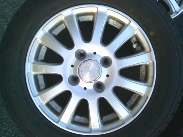 GOODYEAR ICENAVI 7 + ABE SHOKAI LA STRADA TIRADO