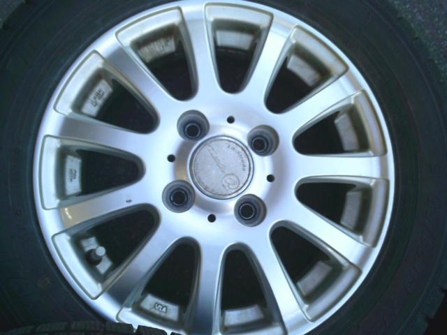 GOODYEAR ICENAVI 7 + ABE SHOKAI LA STRADA TIRADO