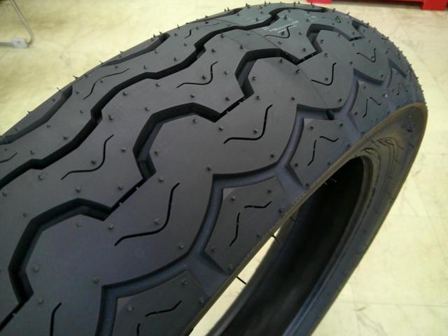 DUNLOP TT100GP Radial