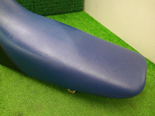 HONDA CRM250AR 純正シート