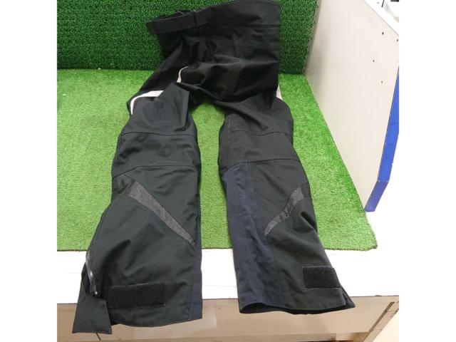 GOLDWIN パンツ