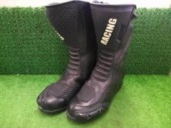 KISS
RACING
Racing boots