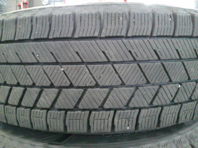BRIDGESTONE(ブリヂストン) BLIZZAK VRX3 + TOPRUN SJ6