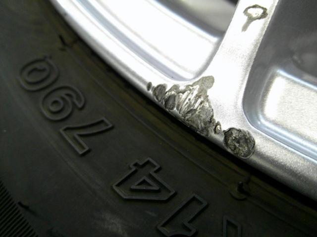 BRIDGESTONE BLIZZAK VRX3 +  TOPRUN M7