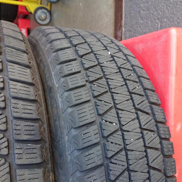 BRIDGESTONE BLIZZAK DM-V3 + MARUKA SERVICE Lefinada MOTION 2