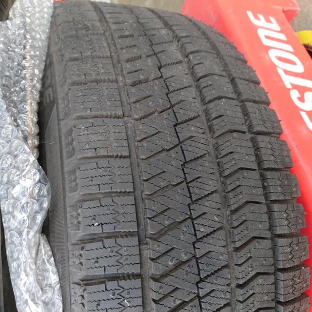 BRIDGESTONE BLIZZAK VRX2 + スバル WRX STI純正ホイール