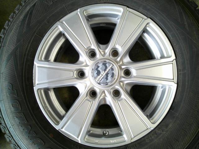 DUNLOP WINTERMAXX SV01 + WILD CRUISING RM