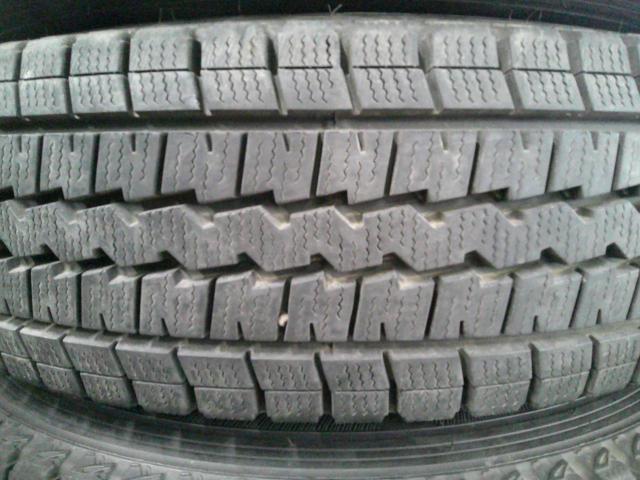 DUNLOP WINTERMAXX SV01 + WILD CRUISING RM