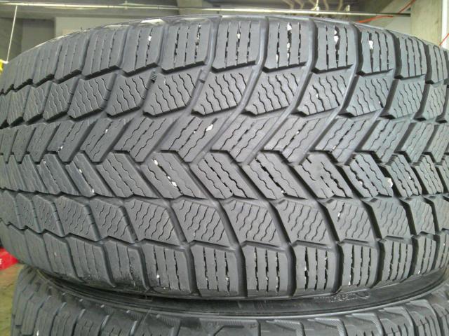 MICHELIN X-ICE SNOW + ENKEI PerformanceLine PF05