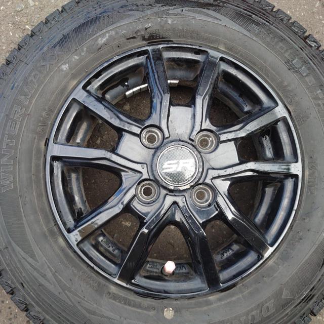 DUNLOP WINTERMAXX SV01 + Lehrmeister ELBE Vスポーク