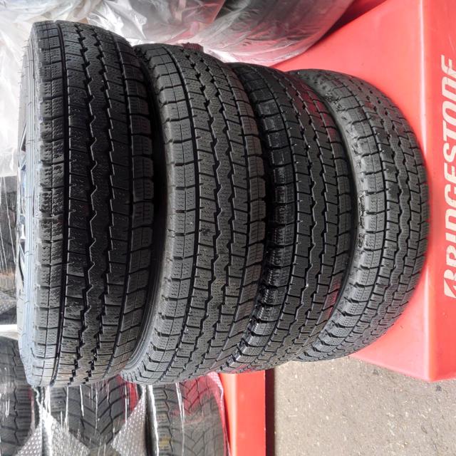 DUNLOP WINTERMAXX SV01 + Lehrmeister ELBE Vスポーク