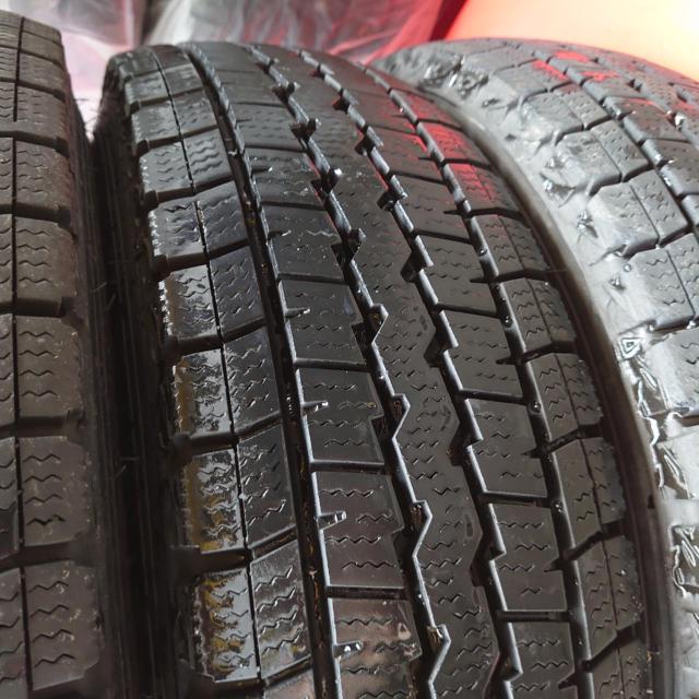 DUNLOP WINTERMAXX SV01 + Lehrmeister ELBE Vスポーク