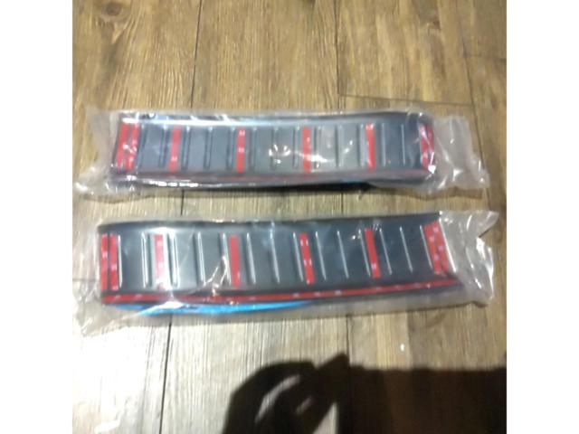 【メーカー不明】CX-30 ラゲッジ スカッフプレート